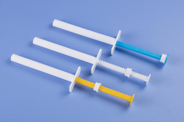 Different plunger models for veterinary syringes